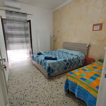 Bed & Breakfast Bed And Fly Aeroporto Fontanarossa Reception H24 Bagno Privato In Catania