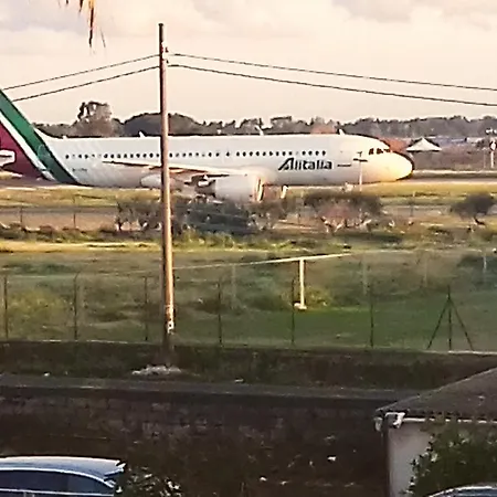 Bed&fly Aeroporto Fontanarossa Bed & Breakfast Aeroporto di Catania Fontana Rossa